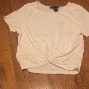 Cute white cropped tee